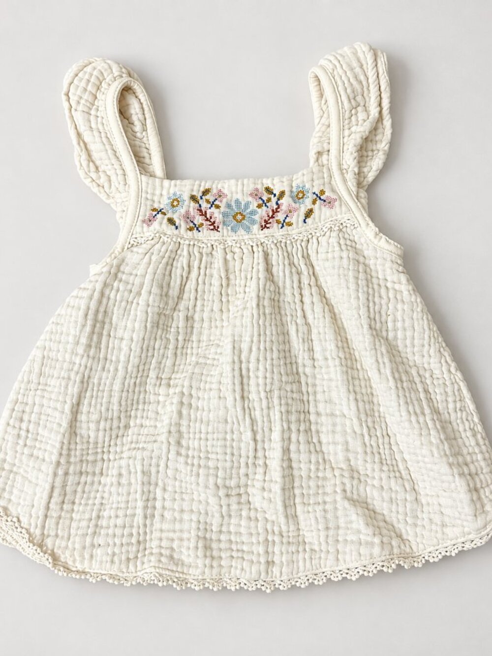 Tahari Baby 24M Ivory Gauze Embroidered Floral Ruffle Dress Boho